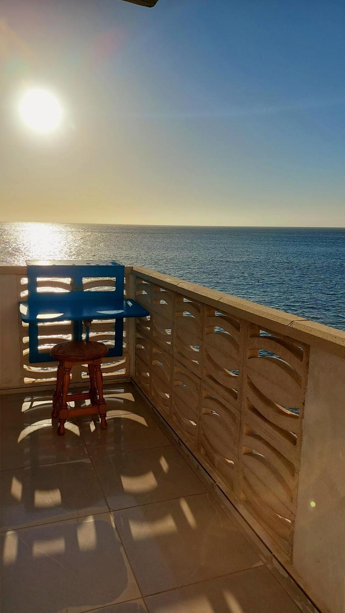 Vv Puesta De Sol Frente Al Mar Con Balcon Y Aire Acondicionado Daire Alojera Dış mekan fotoğraf